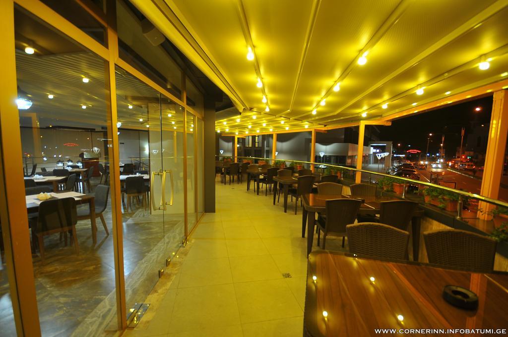 Hotel Corner Inn Batumi Eksteriør billede